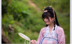 在没人的教学楼里做啊学长你视频